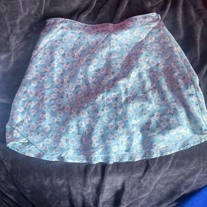 Cute daisy teal skirt